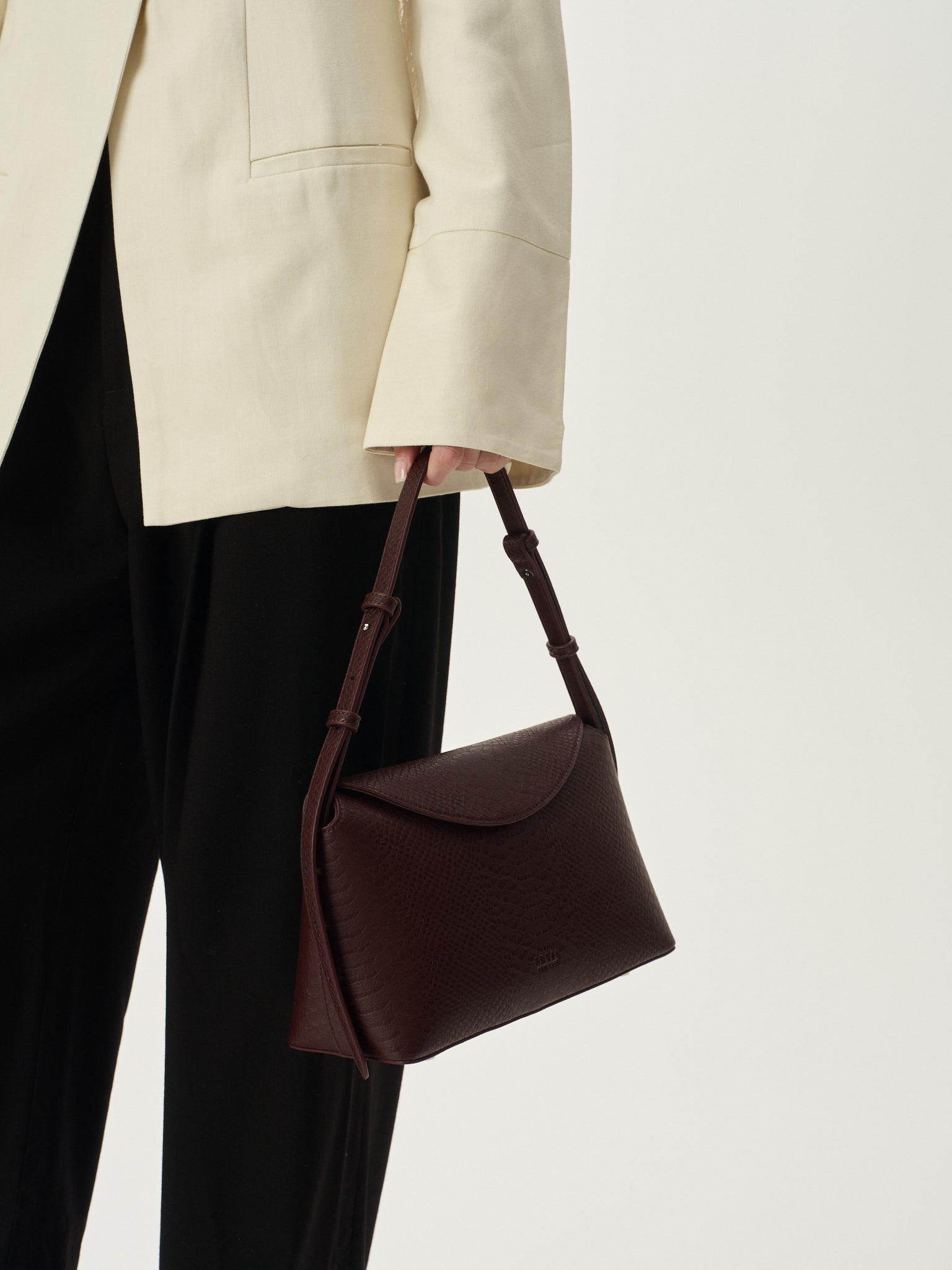 Hudson Bag Berry Croc